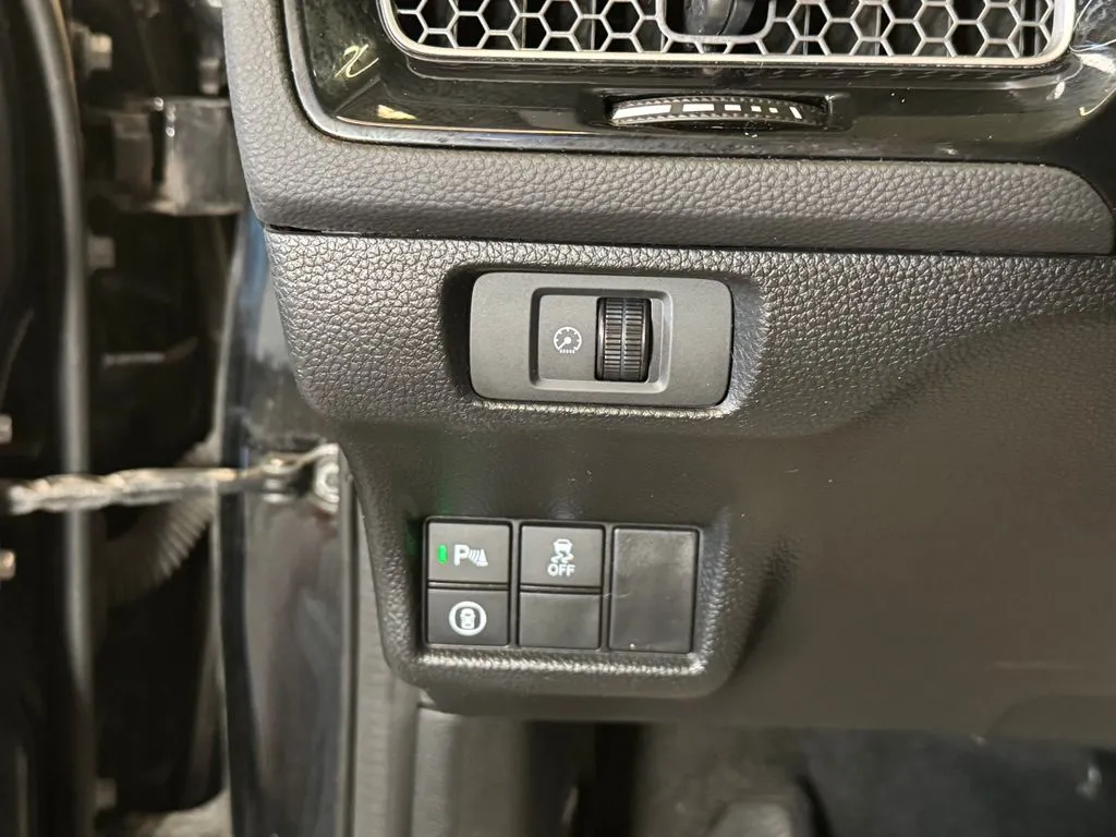 Honda Civic photo 18