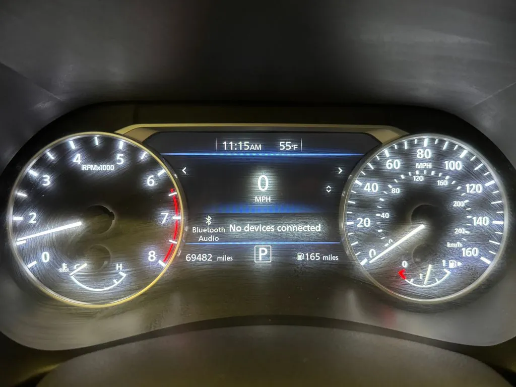 Nissan Sentra photo 10