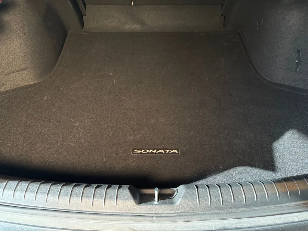 Hyundai Sonata photo 22