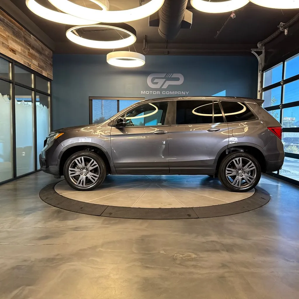 Honda Passport photo 6