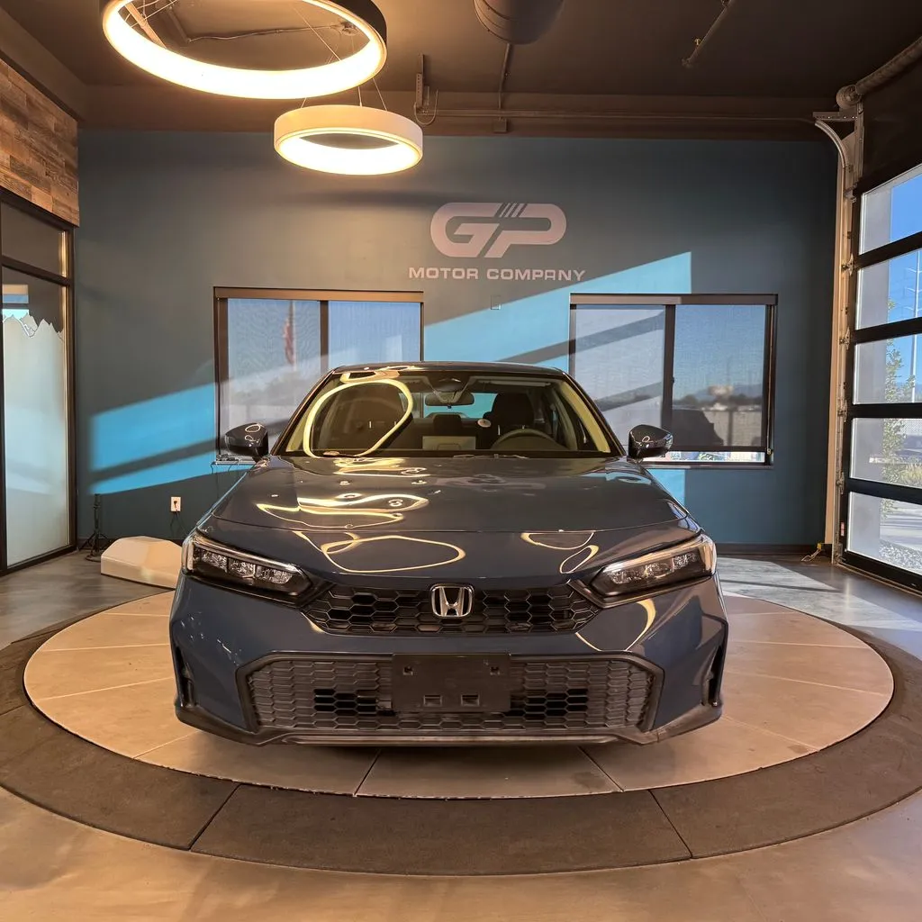 Honda Civic photo 8