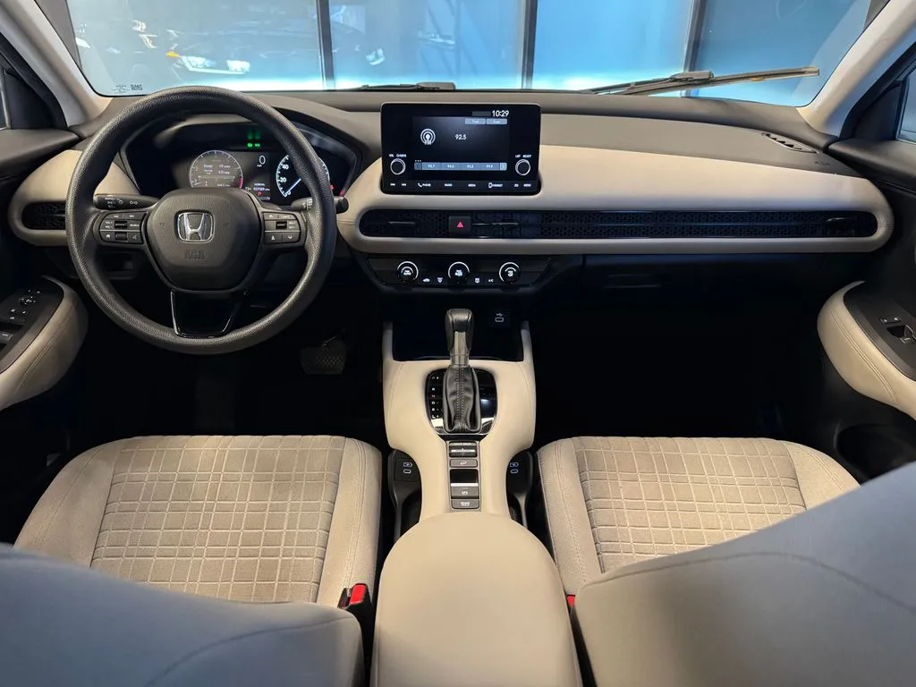 Honda HR-V photo 9