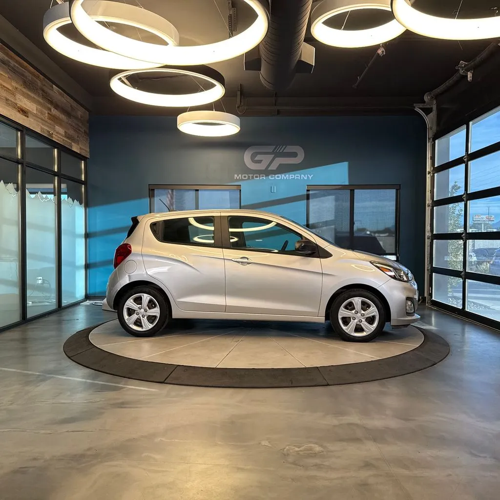 Chevrolet Spark photo 2