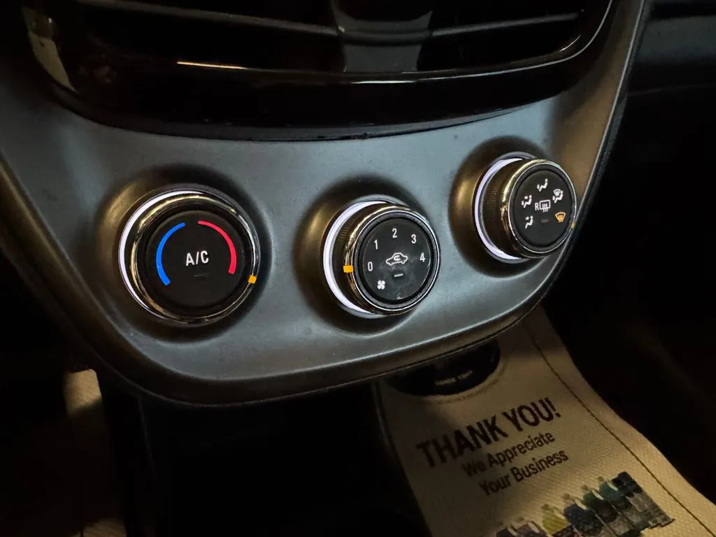 Chevrolet Spark photo 15