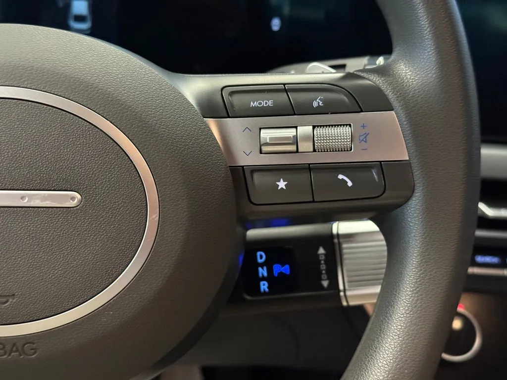 Hyundai Sonata photo 12
