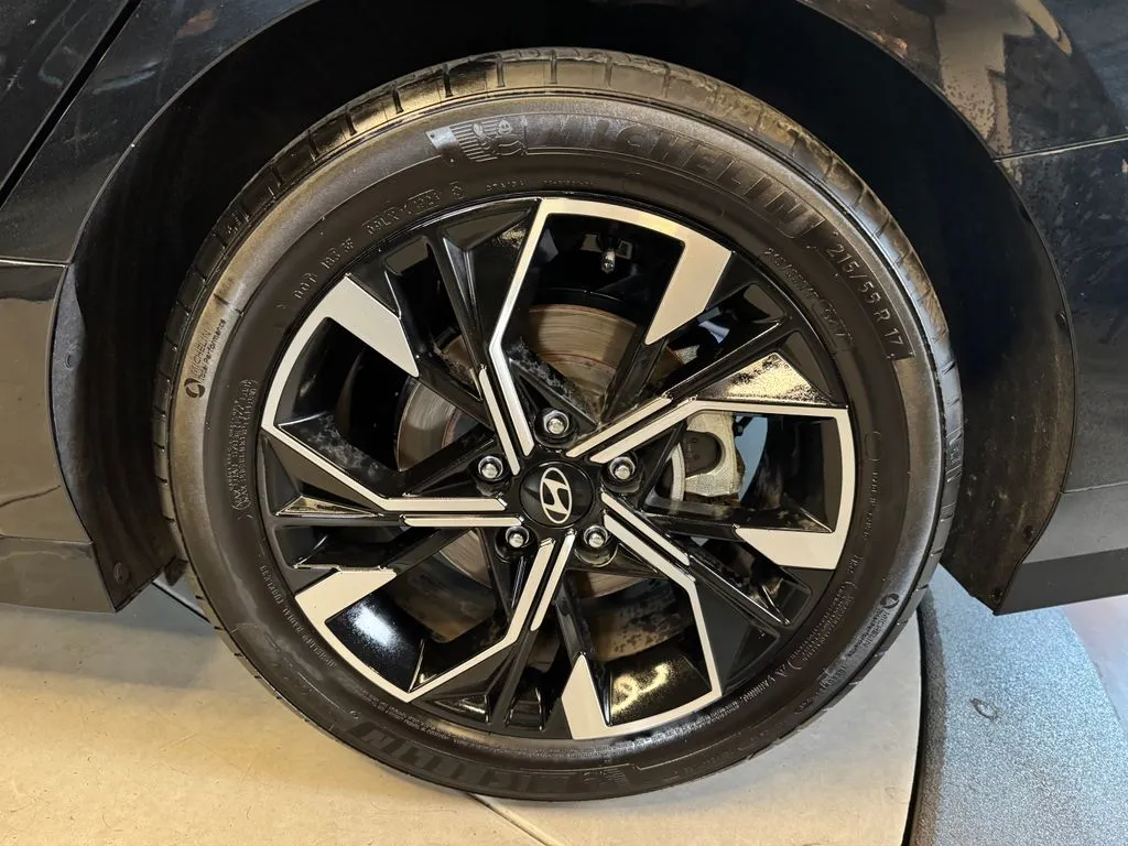 Hyundai Sonata photo 25