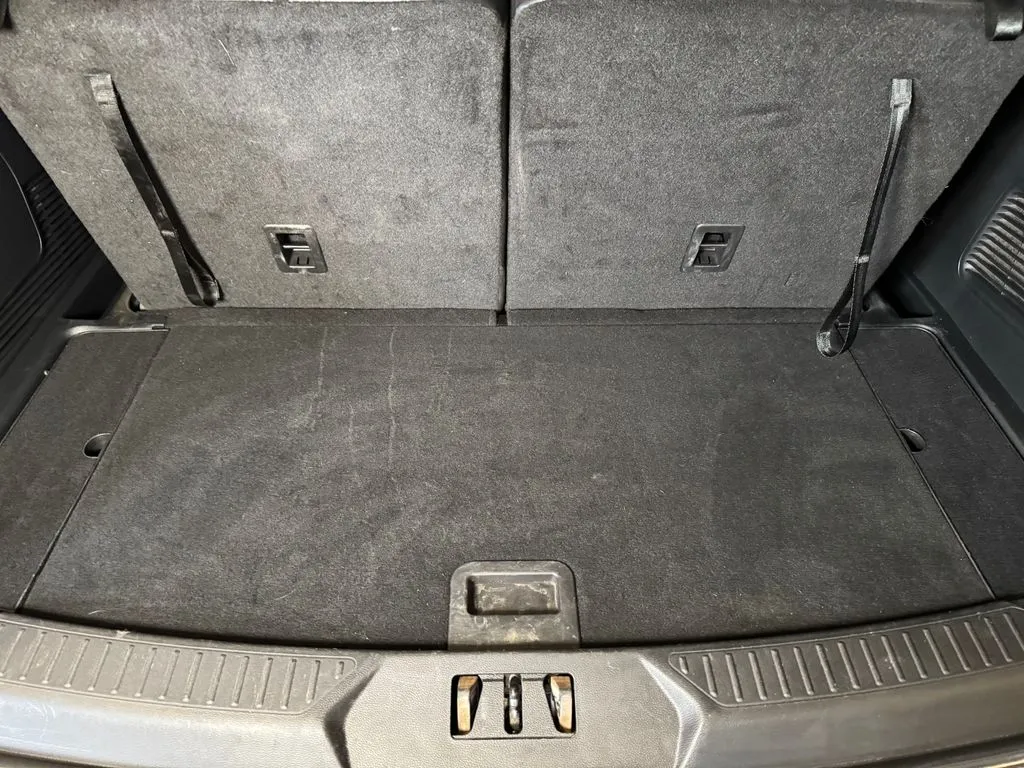 Ford Explorer photo 23