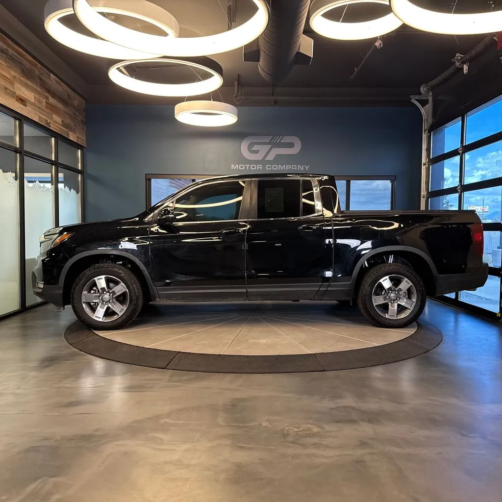 Honda Ridgeline photo 6