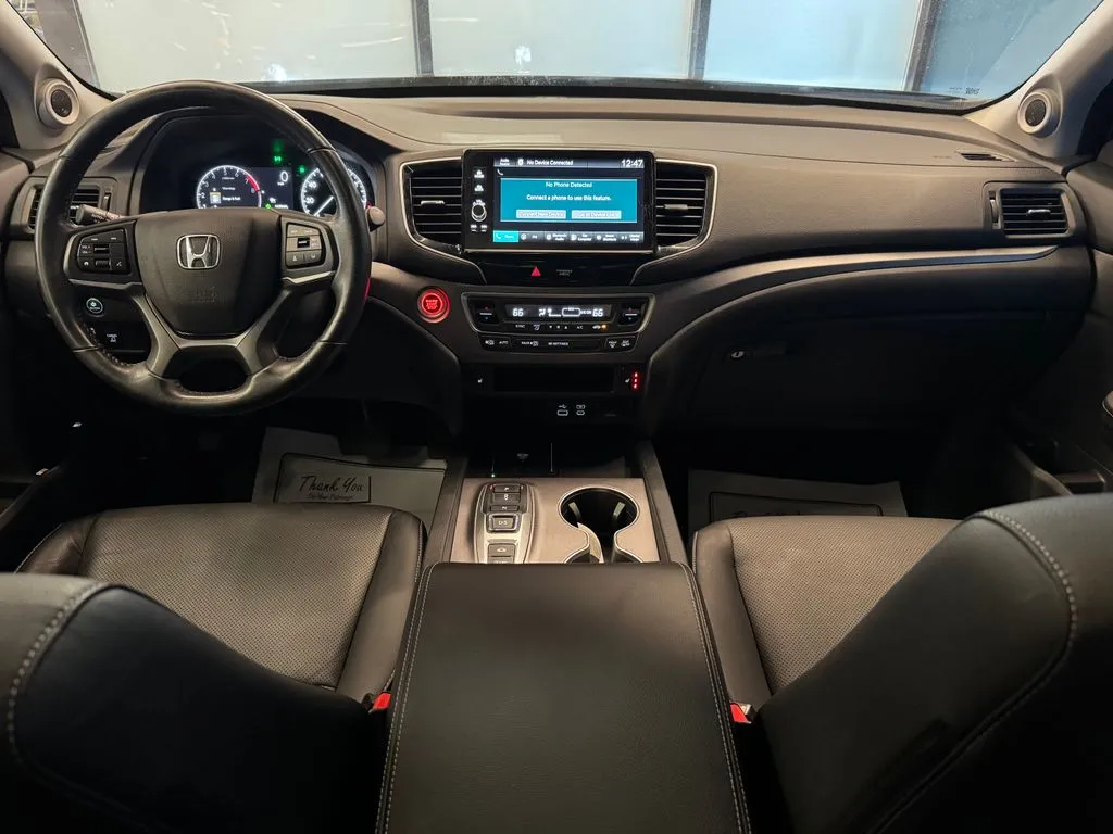 Honda Ridgeline photo 9