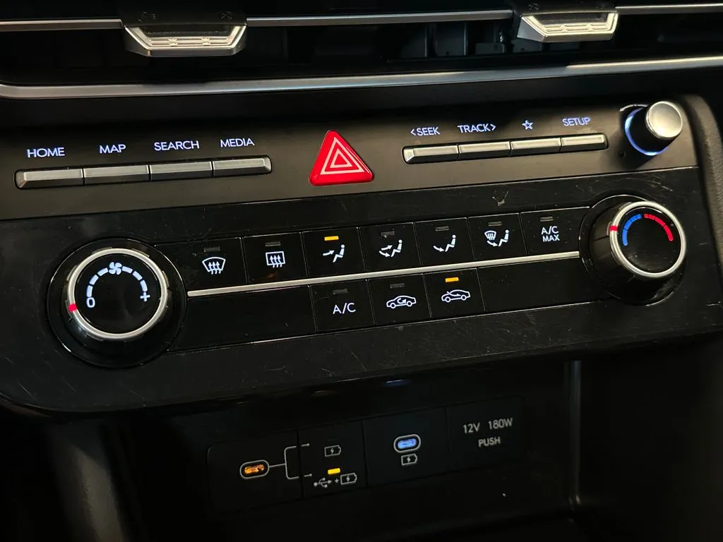 Hyundai Sonata photo 15