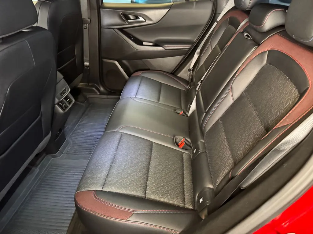 Chevrolet Equinox photo 21