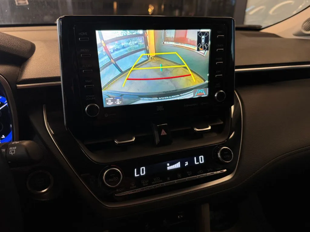 Toyota Corolla Cross photo 14