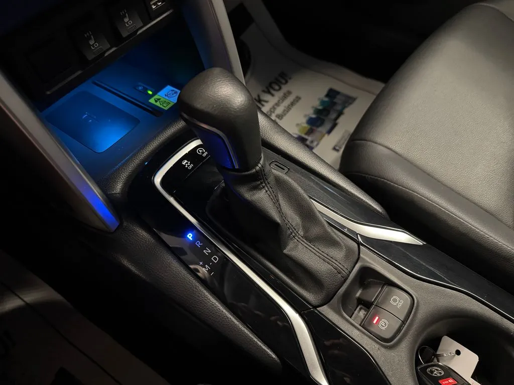 Toyota Corolla Cross photo 16