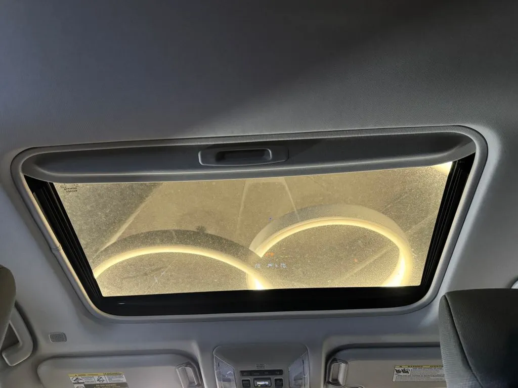 Toyota RAV4 photo 22