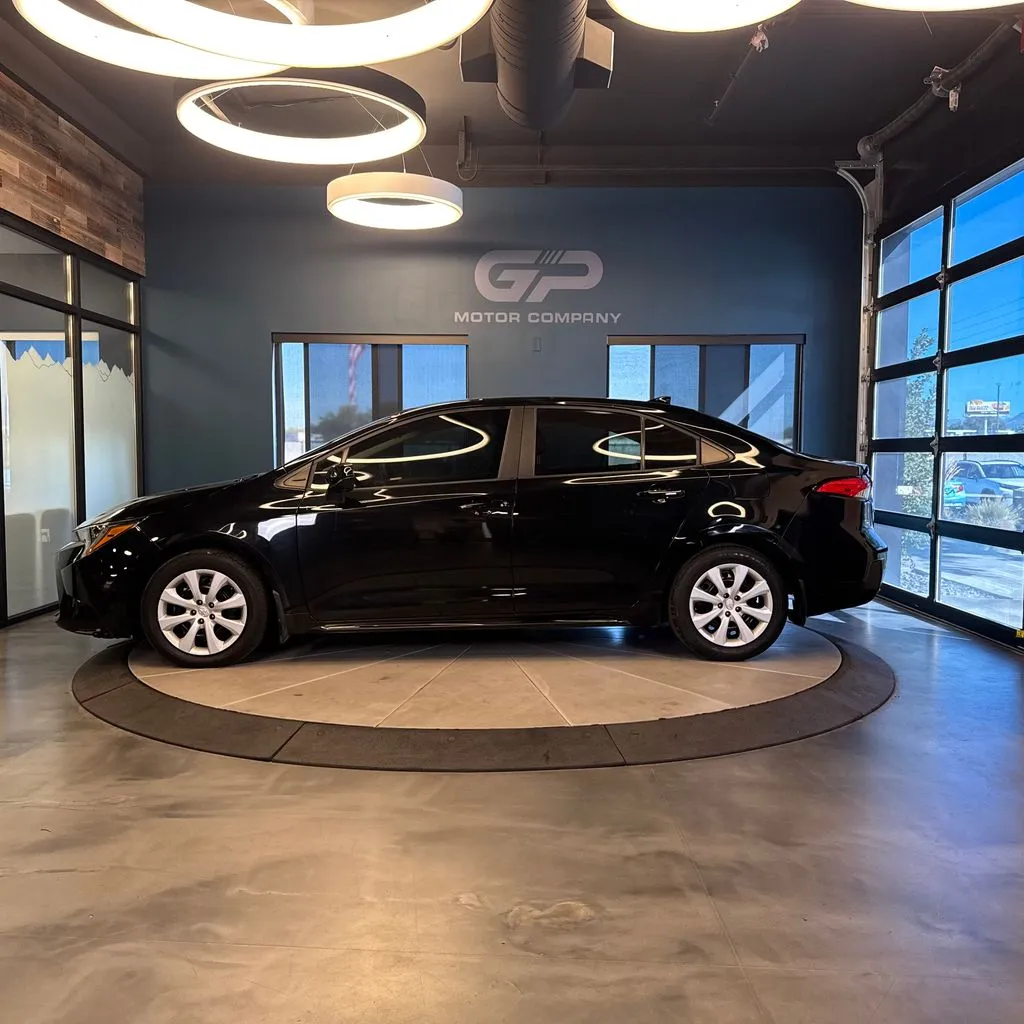 Toyota Corolla photo 6