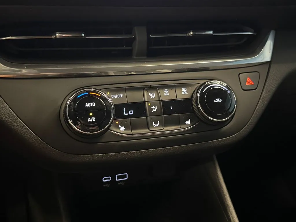 Buick Envista photo 15