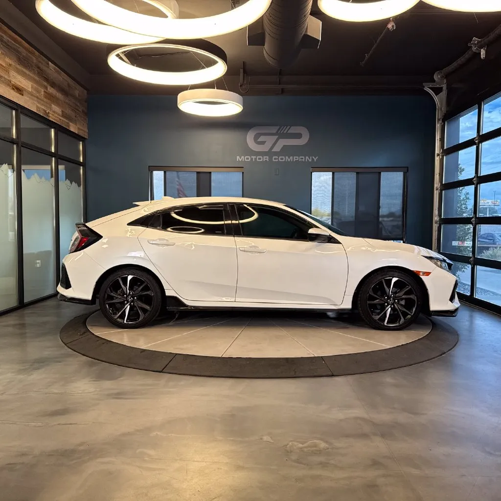 Honda Civic photo 2