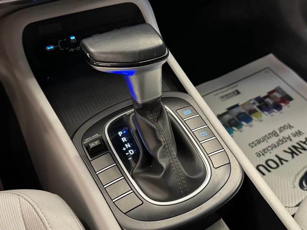 Hyundai Kona photo 16