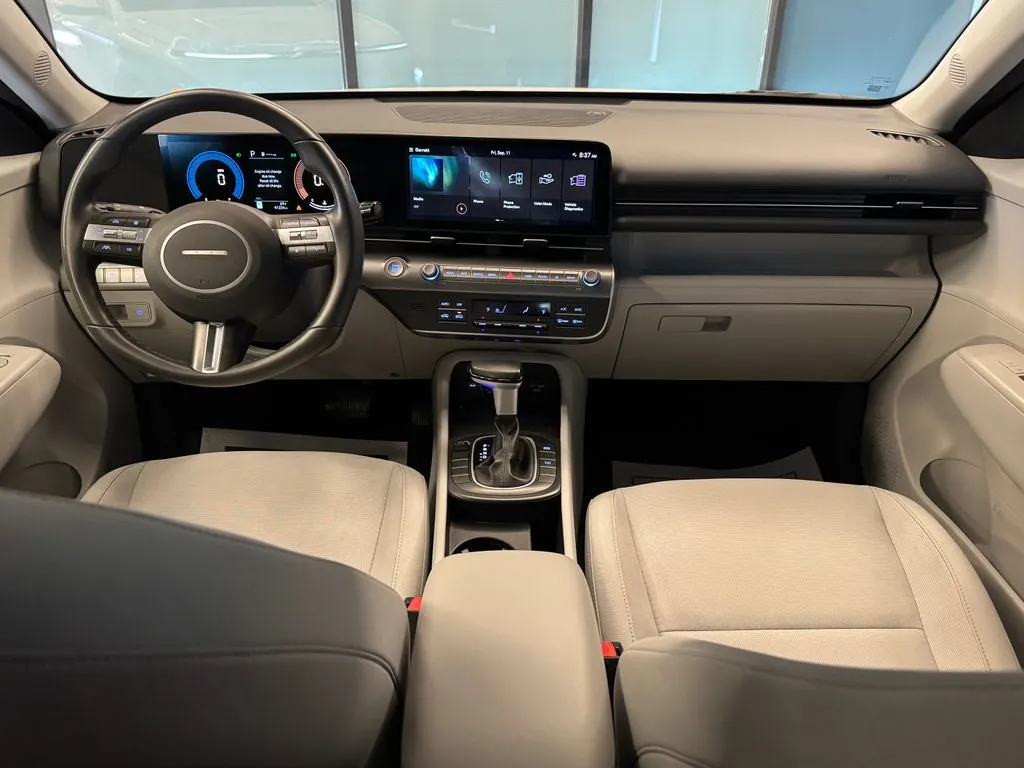 Hyundai Kona photo 9