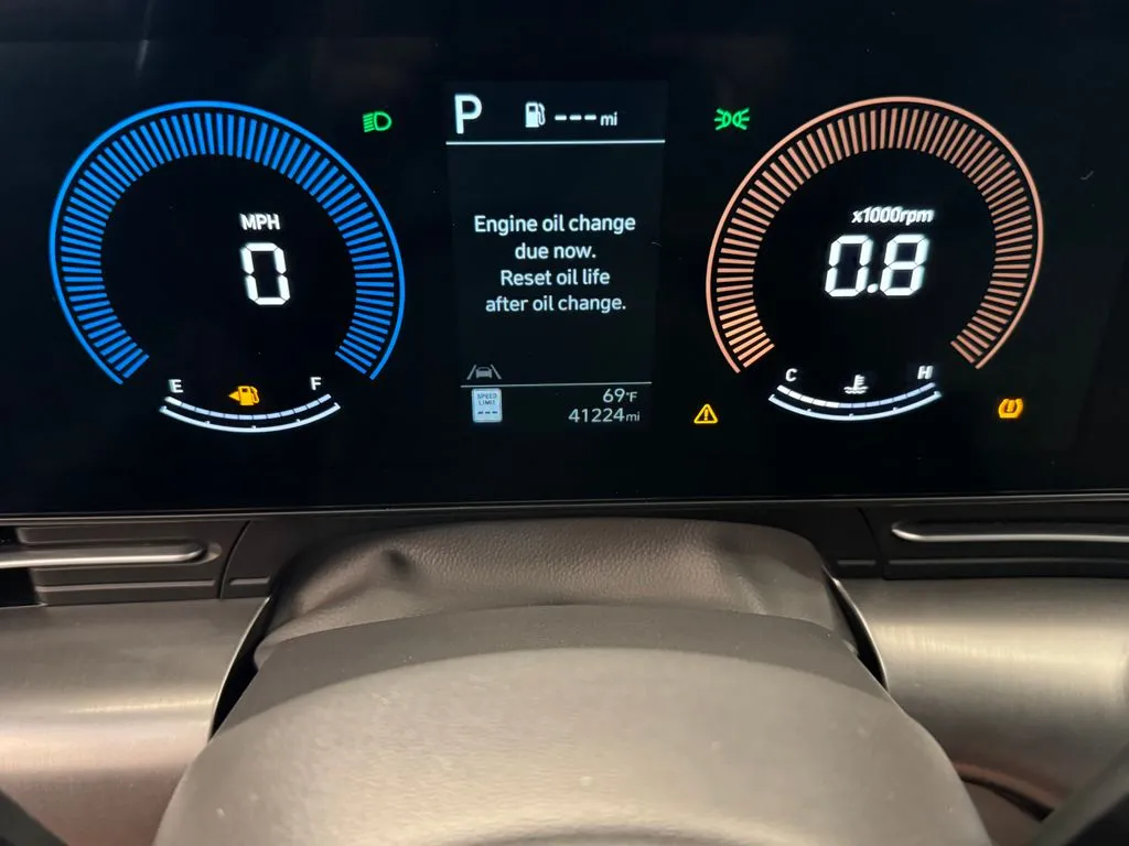 Hyundai Kona photo 10