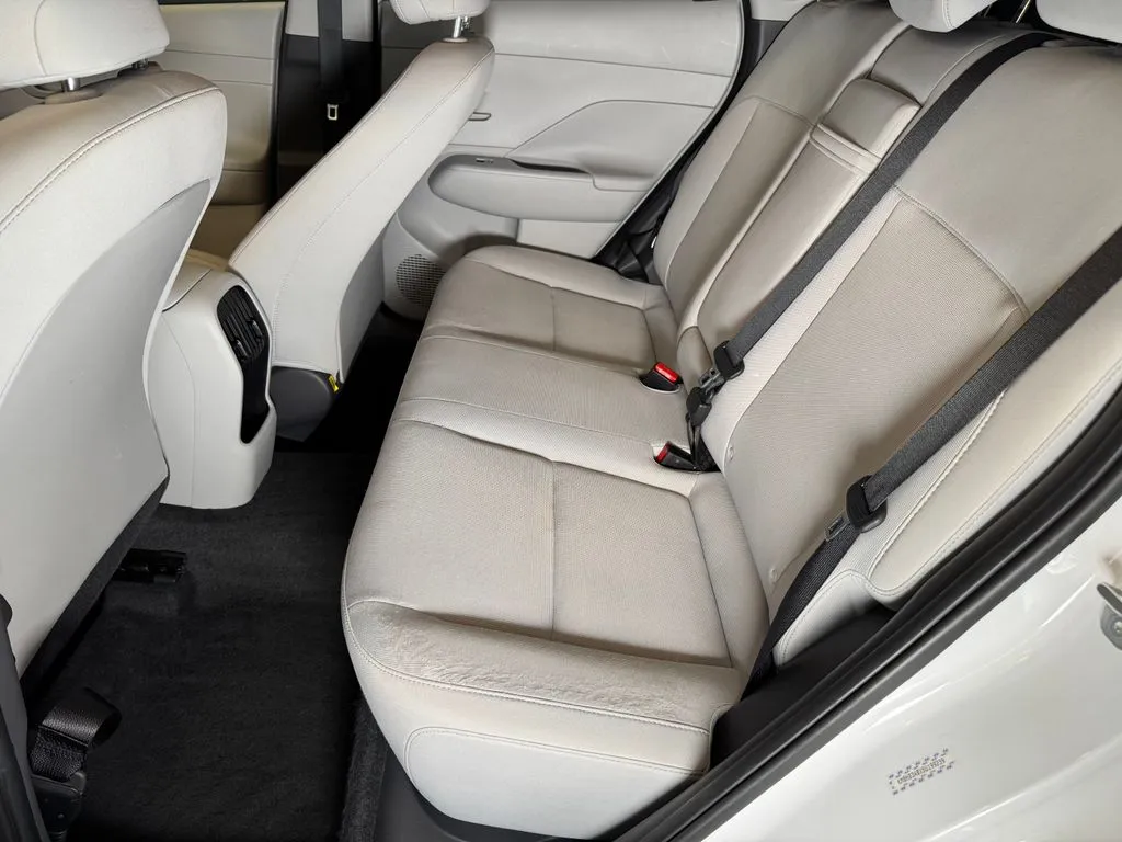 Hyundai Kona photo 21