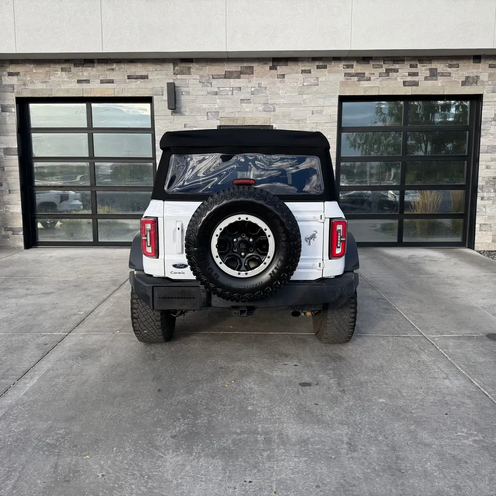 Ford Bronco photo 4