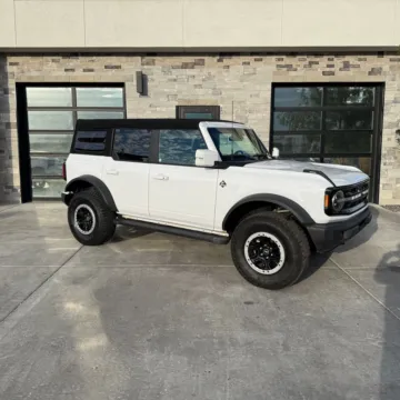White 2023 Ford Bronco Outer Banks for sale in Kaysville, UT