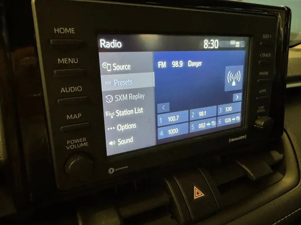 Toyota RAV4 photo 13