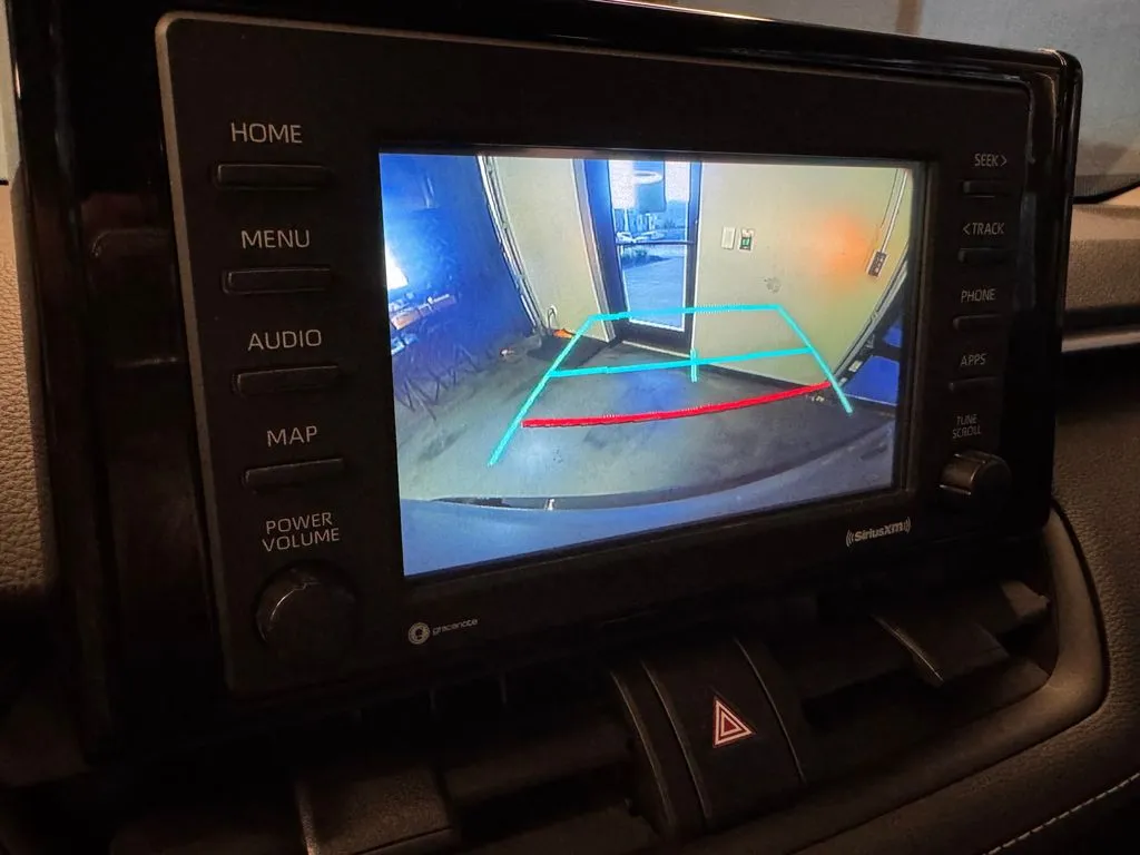 Toyota RAV4 photo 14