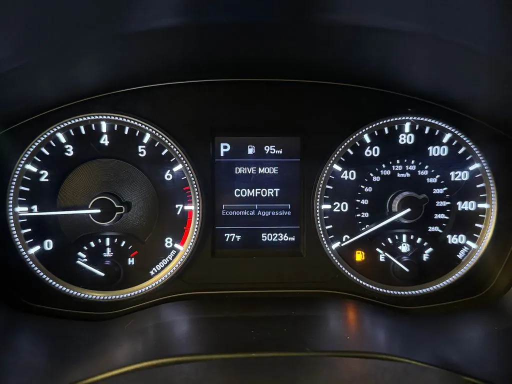 Hyundai Santa Fe photo 10