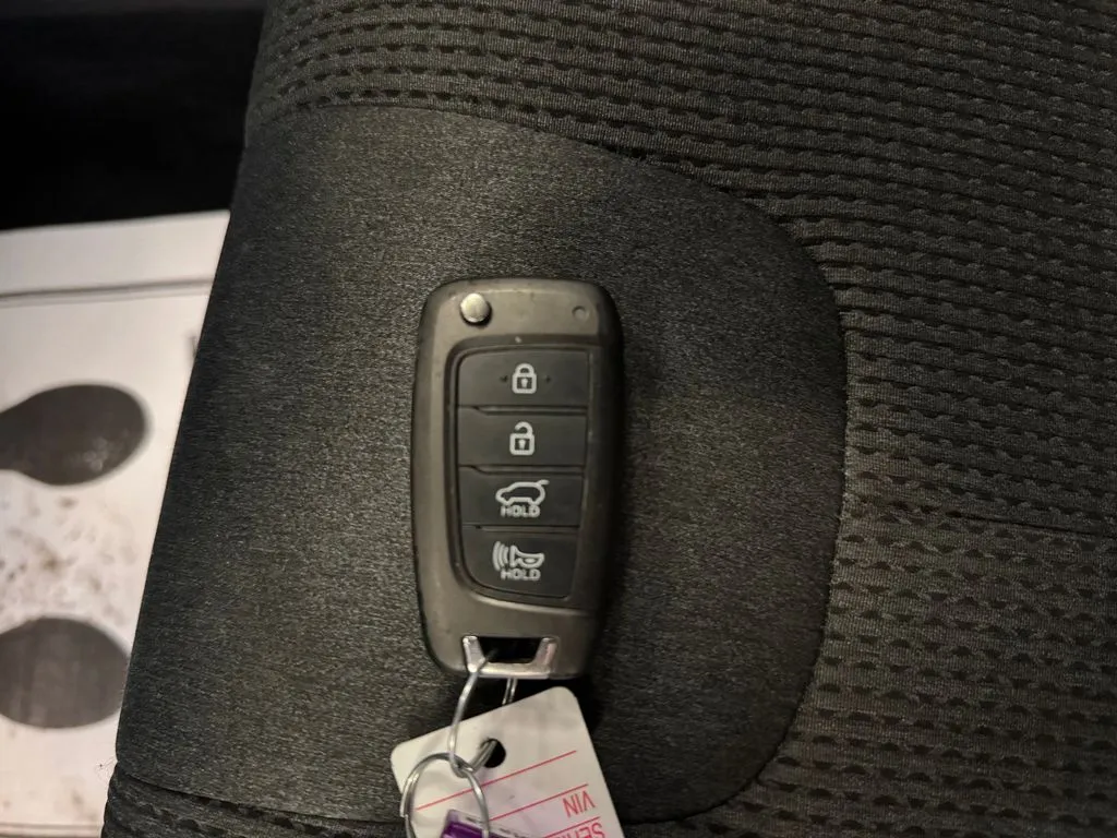 Hyundai Santa Fe photo 17