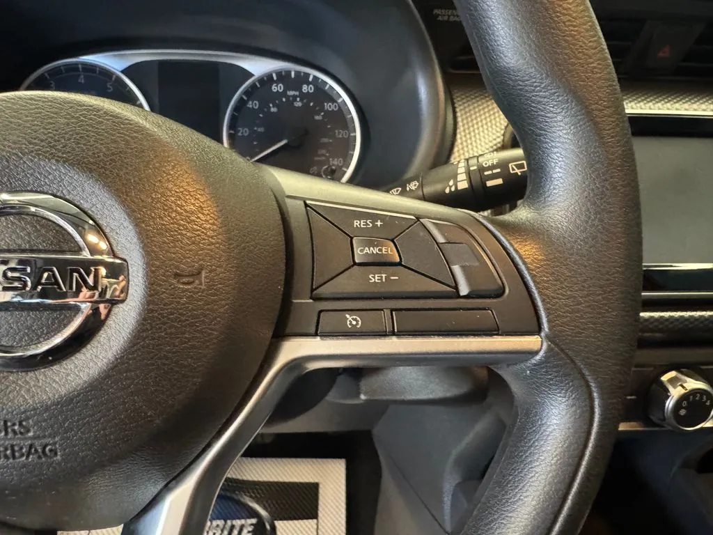 Nissan Kicks photo 12