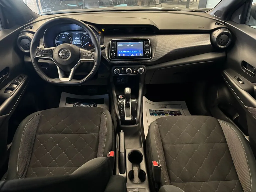 Nissan Kicks photo 9