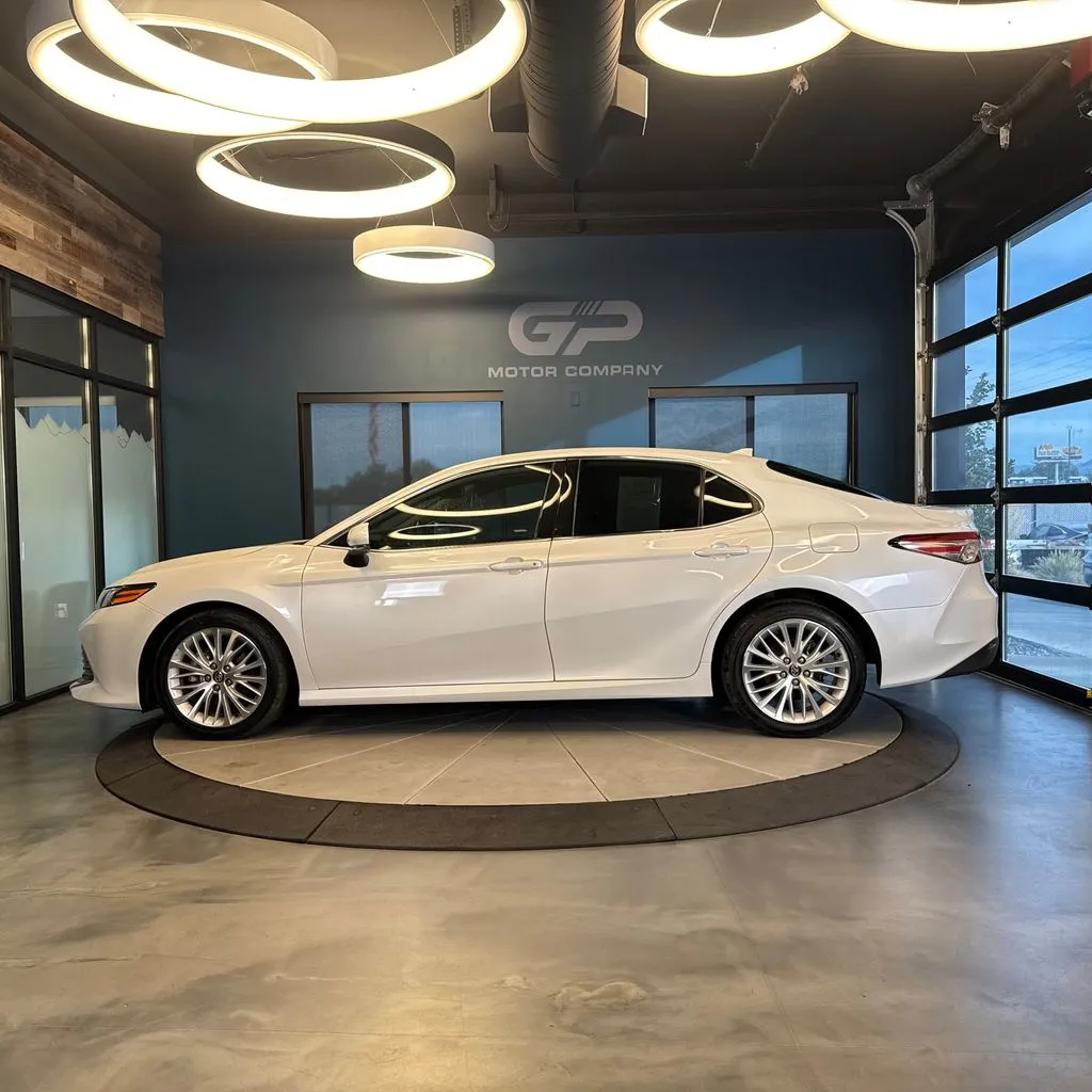 Toyota Camry photo 6