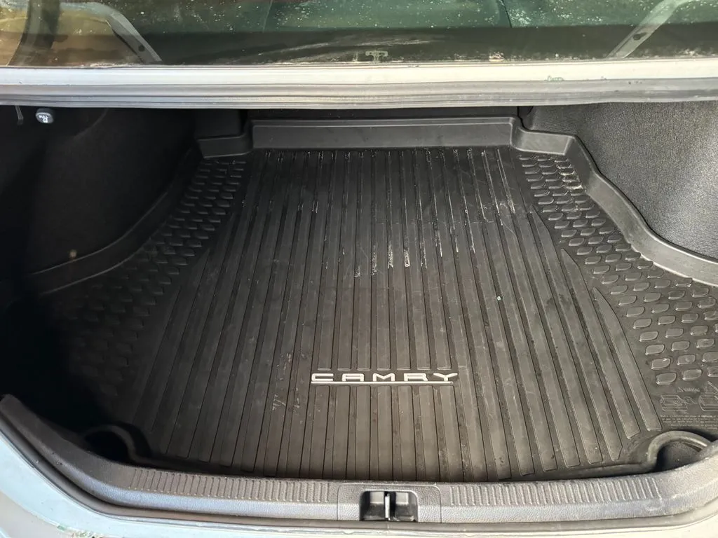 Toyota Camry photo 22