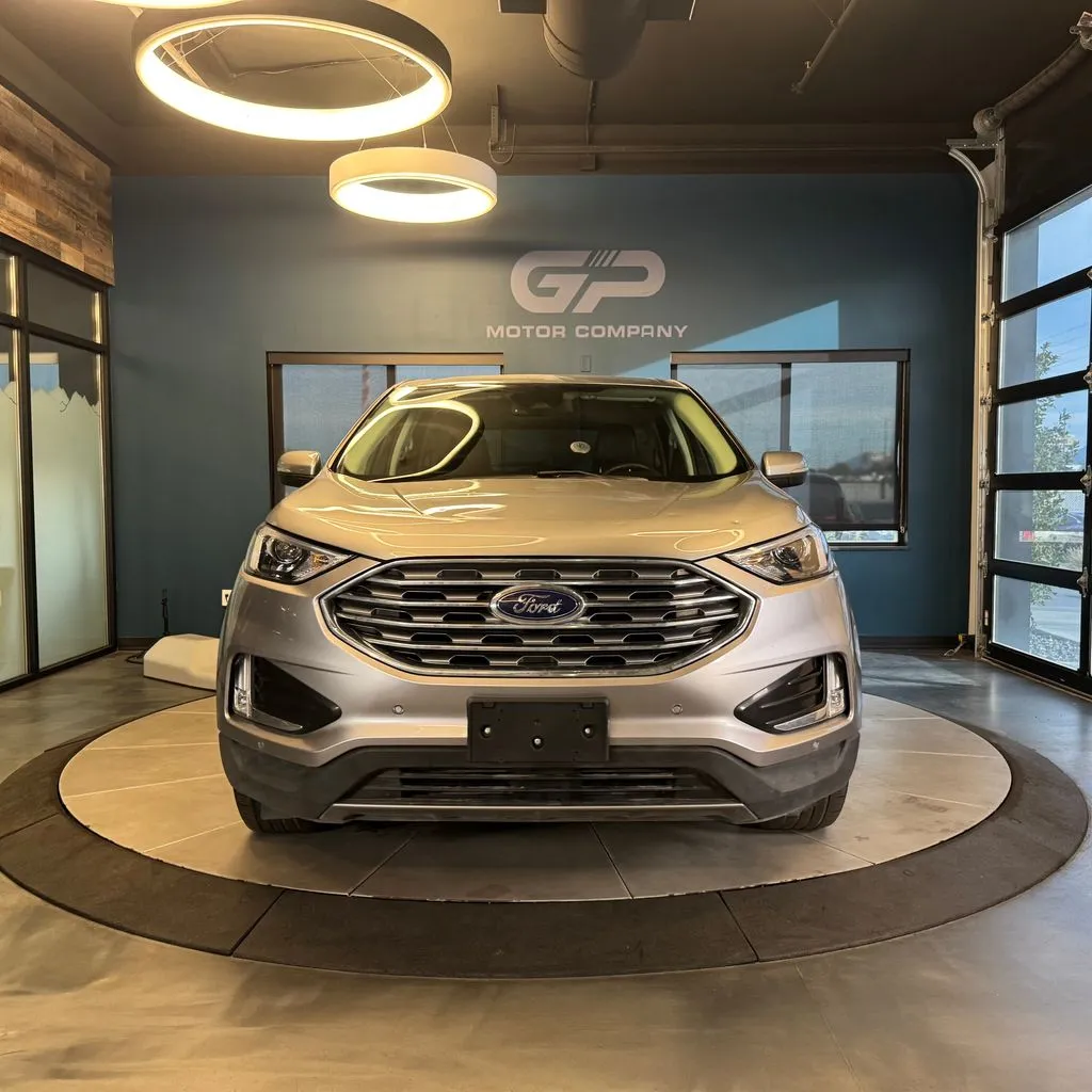 Ford Edge photo 8