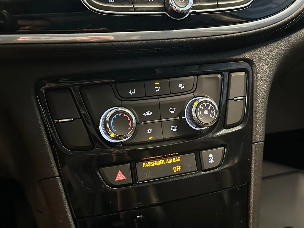 Buick Encore photo 15