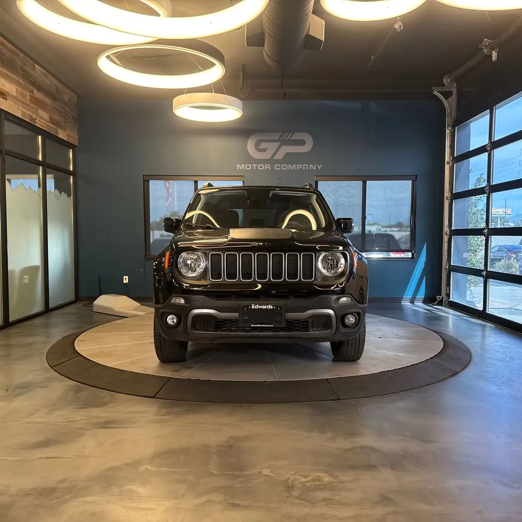 Jeep Renegade photo 8