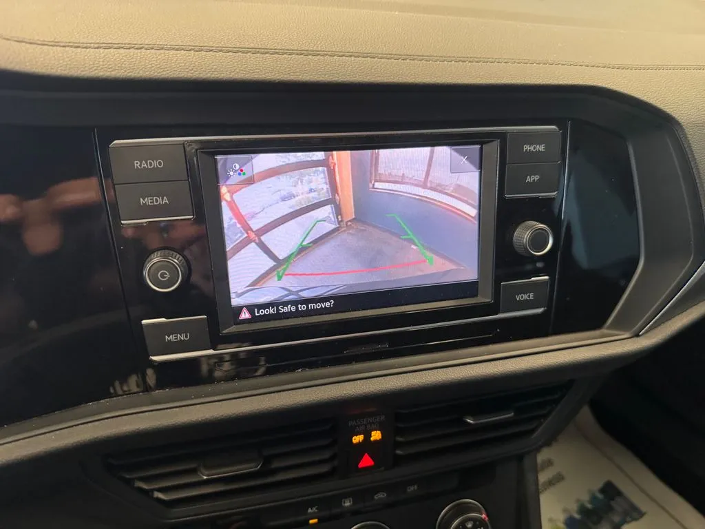 Volkswagen Jetta photo 15