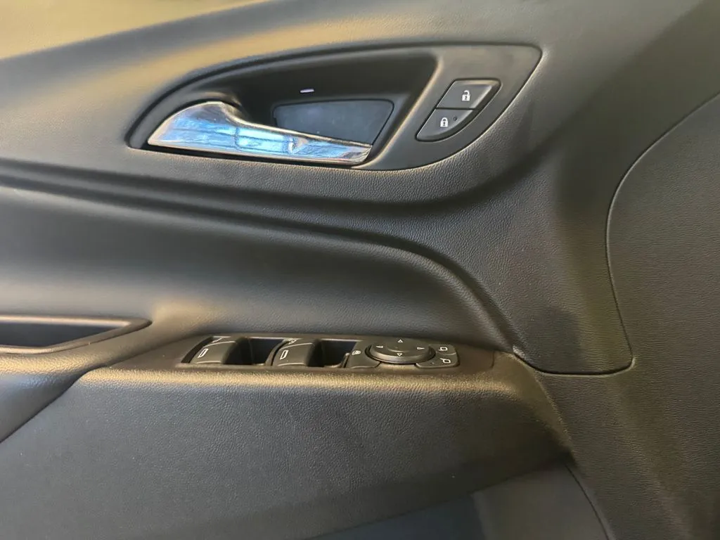 Chevrolet Equinox photo 20