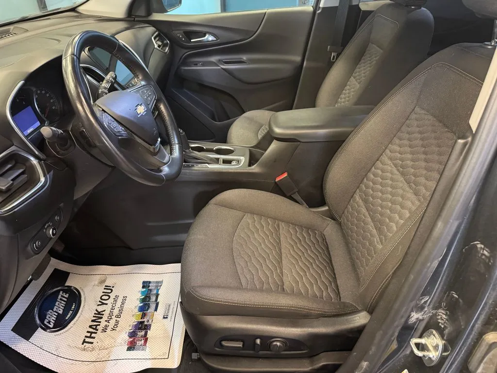 Chevrolet Equinox photo 21