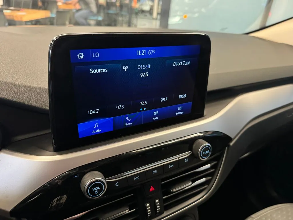 Ford Escape photo 13
