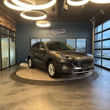 Gray 2020 Ford Escape SE for sale in Kaysville, UT