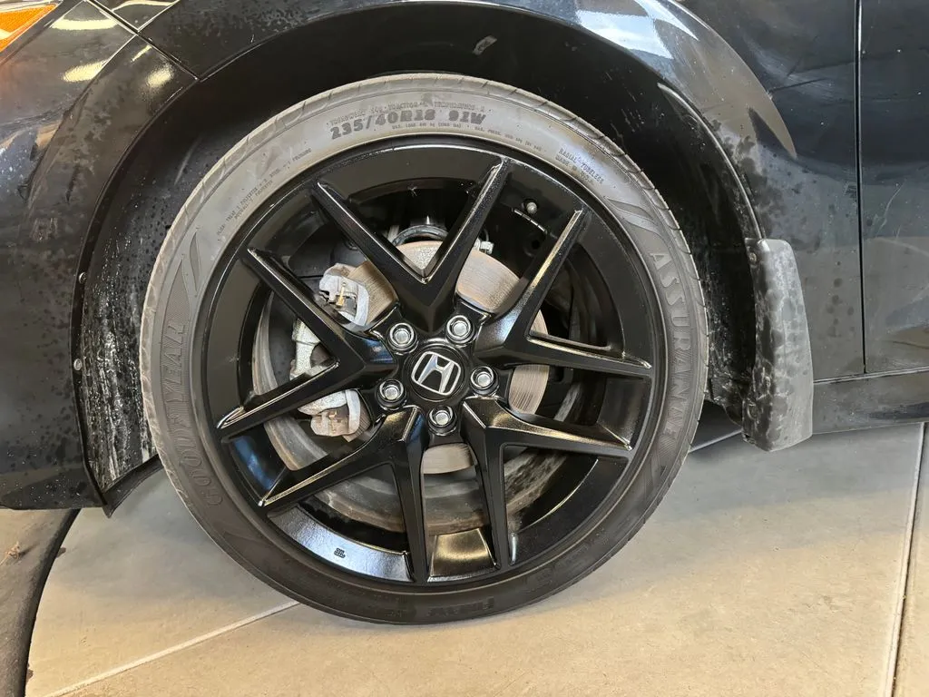 Honda Civic photo 27