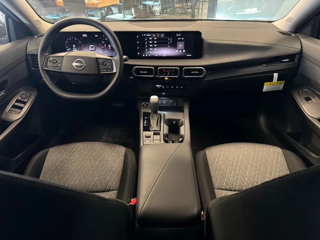 Nissan Sentra photo 10