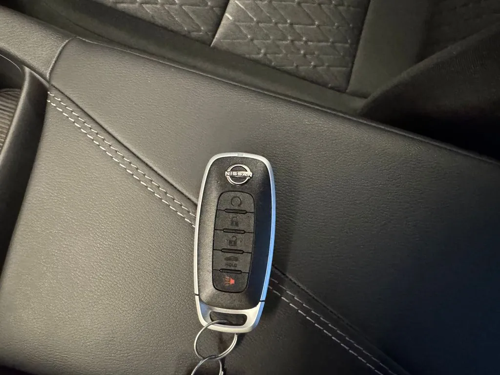 Nissan Sentra photo 18