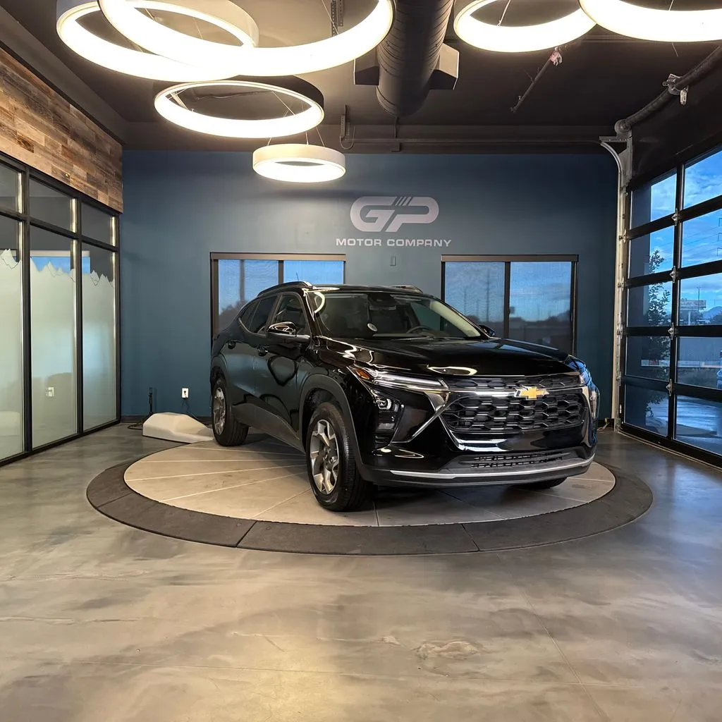 Black 2025 Chevrolet Trax LT for sale in Kaysville, UT
