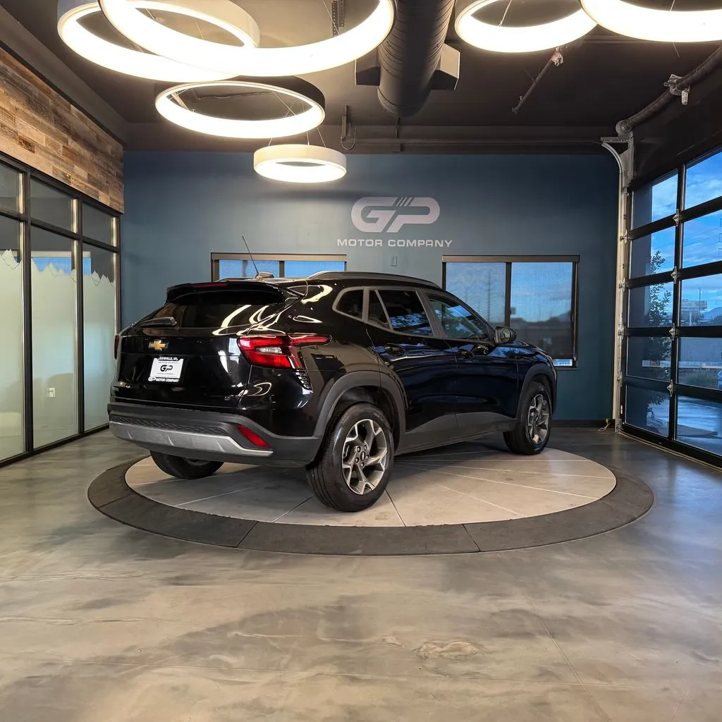 Chevrolet Trax photo 3