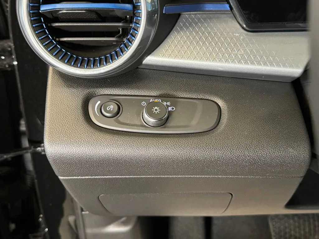Chevrolet Trax photo 17