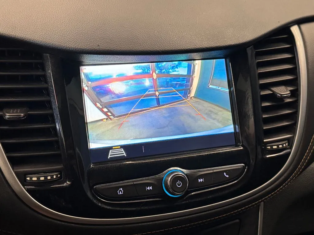 Chevrolet Trax photo 14